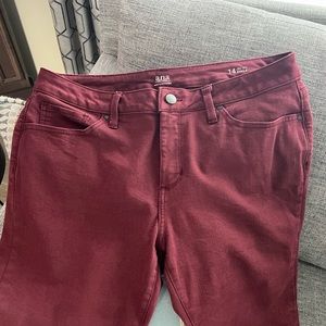 Women’s maroon colored raw cuff size 14 ANA brand Jean